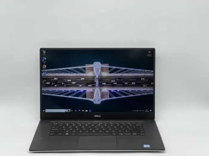 Ноутбук Dell XPS 15 9560, i7-7700HQ, 16 GB, 480 GB, NVIDIA GeForce GTX 1050, 1920x1080, IPS [SH2605869] БУ - зображення 1