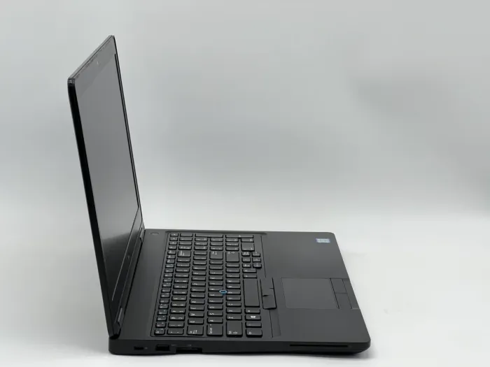 Ноутбук Dell Latitude 5590, i5-8350U, 16 GB, 240 GB, Intel UHD Graphics 620, 1920x1080, IPS [SH2609585] БУ - изображение 2