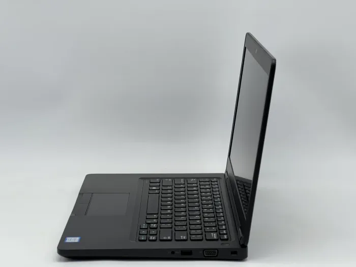 Ноутбук Dell Latitude 5480, i5-6300U, 8 GB, 120 GB, Intel HD Graphics 520, 1366x768, TN [SH2606572] БУ - зображення 3