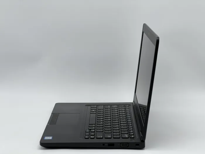 Ноутбук Dell Latitude 5480, i5-7300HQ, 16 GB, 240 GB, Intel HD Graphics 630, 1366x768, TN [SH2604576] БУ - зображення 3