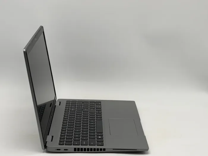 Ноутбук Dell Latitude 5520, i5-1145G7, 16 GB, 240 GB, Intel Iris Xe Graphics, 1920x1080, IPS [SH2608031] БУ - зображення 2