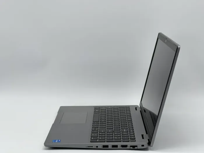 Ноутбук Dell Latitude 5520, i5-1135G7, 16 GB, 240 GB, Intel Iris Xe Graphics, 1920x1080, IPS [SH26021726] БУ - зображення 3