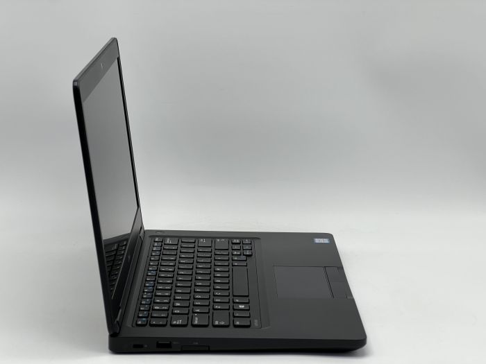Ноутбук Dell Latitude 5480, i5-6300U, 8 GB, 120 GB, Intel HD Graphics 520, 1366x768, TN [SH2606572] БУ - зображення 2