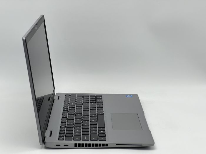 Ноутбук Dell Latitude 5520, i5-1145G7, 16 GB, 240 GB, Intel Iris Xe Graphics, 1920x1080, IPS [SH2609425] БУ - зображення 2