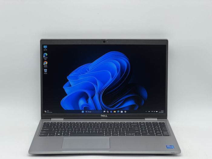 Ноутбук Dell Latitude 5520, i5-1135G7, 16 GB, 240 GB, Intel Iris Xe Graphics, 1920x1080, IPS [SH2610193] БУ - зображення 1