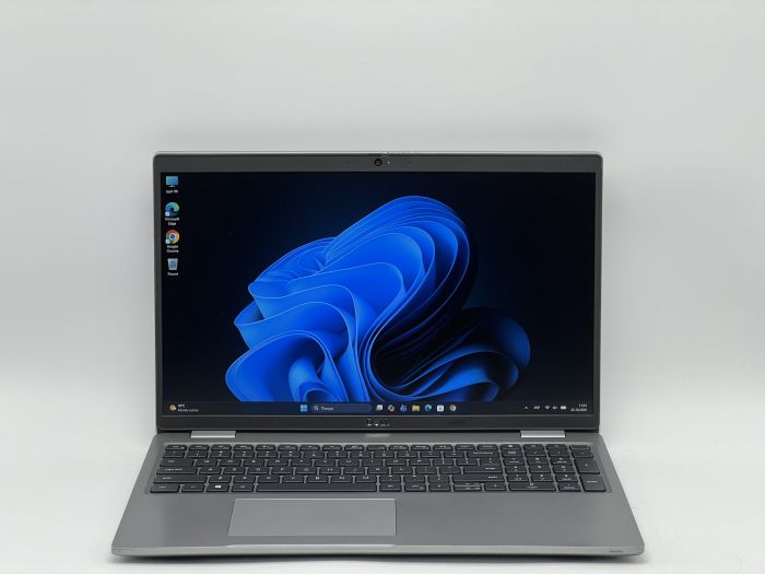 Ноутбук Dell Latitude 5520, i5-1145G7, 16 GB, 240 GB, Intel Iris Xe Graphics, 1920x1080, IPS [SH2609584] БУ - зображення 1