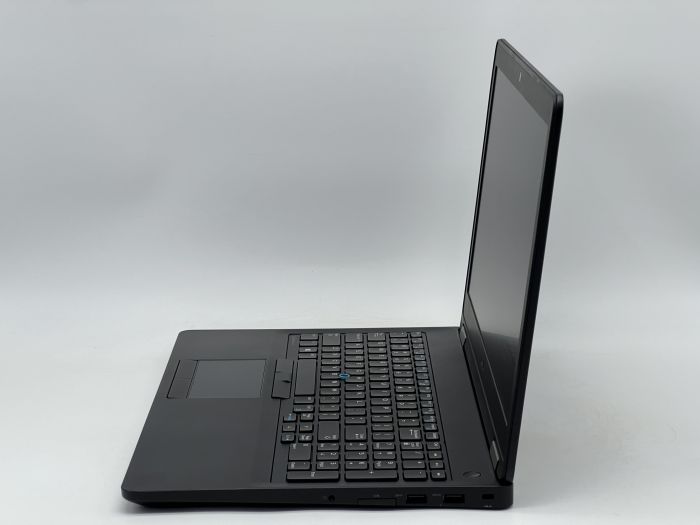 Ноутбук Dell Latitude E5570, i5-6300U, 8 GB, 240 GB, Intel HD Graphics 520, 1366x768, TN [SH2607316] БУ - зображення 3