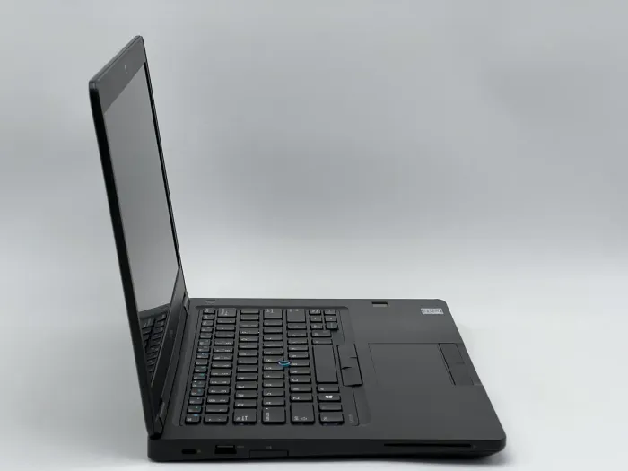 Ноутбук Dell Latitude 5480, i5-6300U, 8 GB, 240 GB, Intel HD Graphics 520, 1920x1080, IPS [SH26031318] БУ - зображення 2