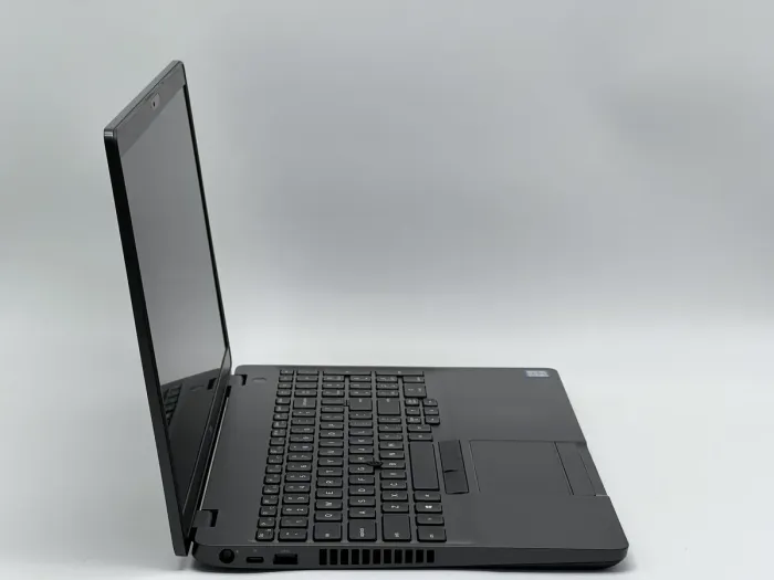 Ноутбук Dell Latitude 5500, i5-8365U, 16 GB, 240 GB, Intel UHD Graphics 620, 1920x1080, IPS [SH2506175] БУ - изображение 2