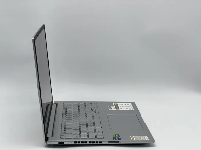 Ноутбук Asus VivoBook 16x K3605V, i9-13900H, 16 GB, 960 GB, NVIDIA GeForce RTX 4050, 1920x1200, IPS [SH2603091] БУ - зображення 2
