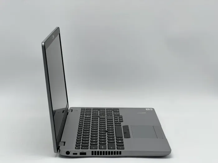 Ноутбук Dell Latitude 5511, i5-10400H, 8 GB, 240 GB, Intel UHD Graphics, 1920x1080, IPS [SH2603739] БУ - зображення 2