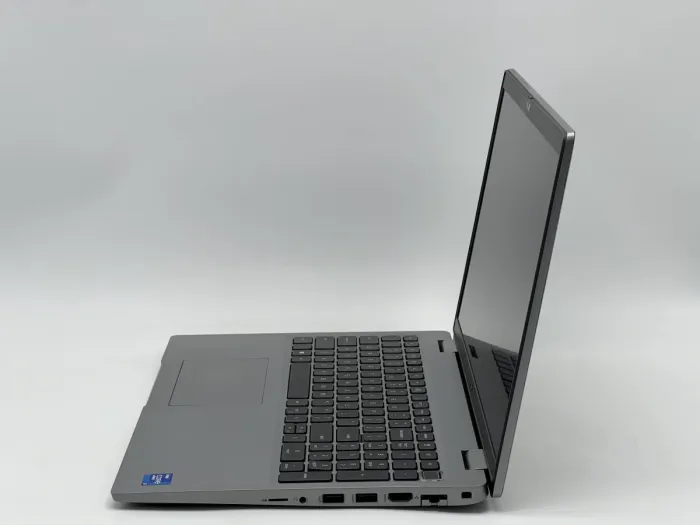 Ноутбук Dell Latitude 5520, i7-1185G7, 16 GB, 240 GB, Intel Iris Xe Graphics, 1920x1080, IPS [SH2608189] БУ - зображення 3