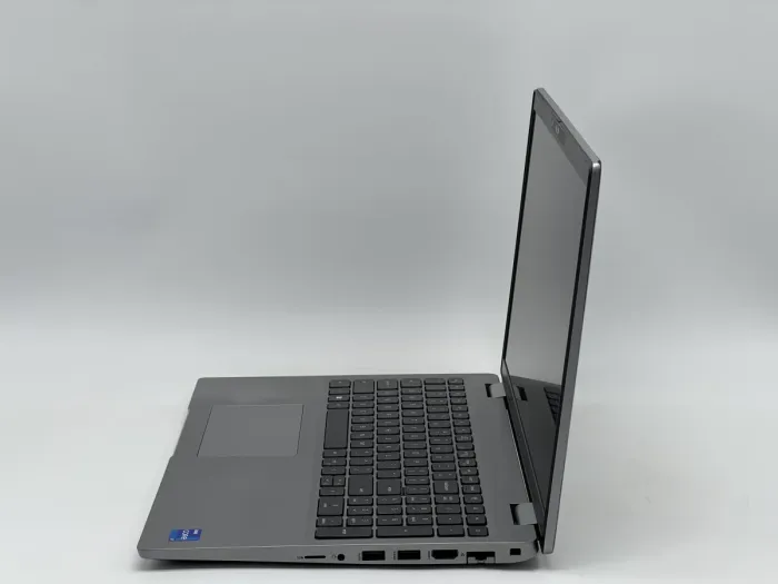 Ноутбук Dell Latitude 5520, i7-1165G7, 16 GB, 240 GB, Intel Iris Xe Graphics, 1920x1080, IPS [SH2609419] БУ - изображение 3