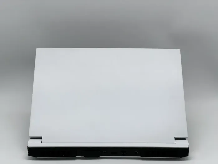 Ноутбук Eluktronics PROMETHEUS XVI G2, i7-13700HX, 32 GB, 2048 GB, NVIDIA GeForce RTX 4080, 2560x1600, IPS [SH2601105] БУ - зображення 4
