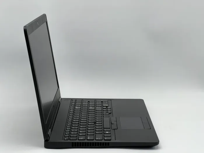 Ноутбук Dell Latitude E5570, i7-6600U, 8 GB, 120 GB, AMD Radeon R7 M360, 1920x1080, IPS [SH2501126] БУ - зображення 2