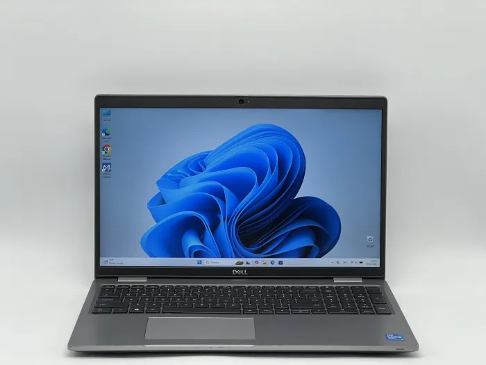 Ноутбук Dell Latitude 5520, i5-1145G7, 16 GB, 240 GB, Intel Iris Xe Graphics, 1920x1080, IPS [SH26051096] БУ - зображення 1