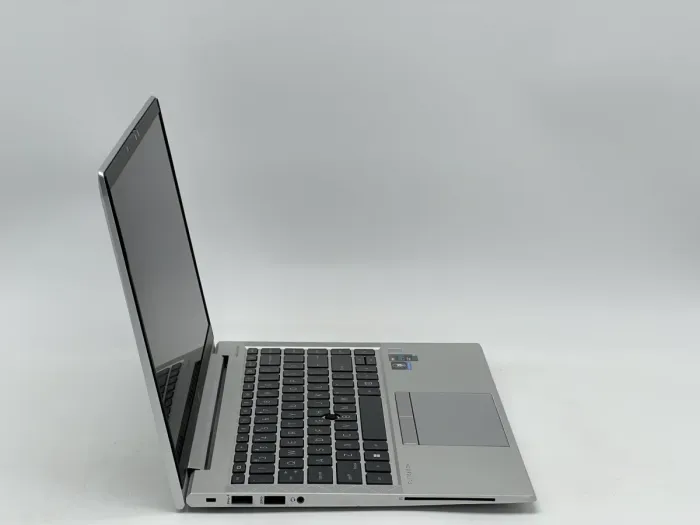 Ноутбук HP EliteBook 840 G8, i7-1165G7, 16 GB, 240 GB, Intel Iris Xe Graphics, 1920x1080, IPS [SH2606503] БУ - зображення 2
