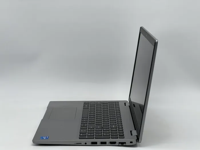 Ноутбук Dell Latitude 5520, i5-1145G7, 16 GB, 240 GB, Intel Iris Xe Graphics, 1920x1080, IPS [SH2608361] БУ - зображення 3