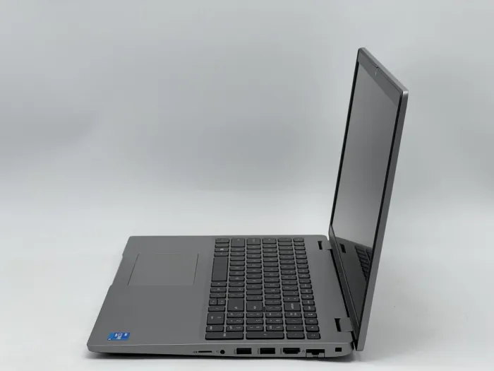 Ноутбук Dell Latitude 5520, i5-1145G7, 16 GB, 240 GB, Intel Iris Xe Graphics, 1920x1080, IPS [SH2608847] БУ - зображення 3