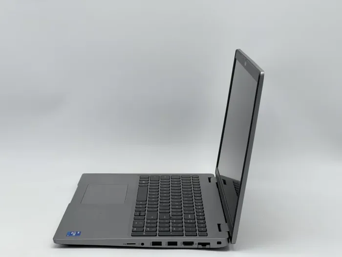 Ноутбук Dell Latitude 5520, i7-1185G7, 16 GB, 240 GB, Intel Iris Xe Graphics, 1920x1080, IPS [SH2607277] БУ - зображення 3