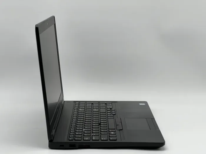 Ноутбук Dell Precision 3530, i7-8850H, 16 GB, 240 GB, NVIDIA Quadro P600, 1920x1080, IPS [SH26021791] БУ - зображення 2