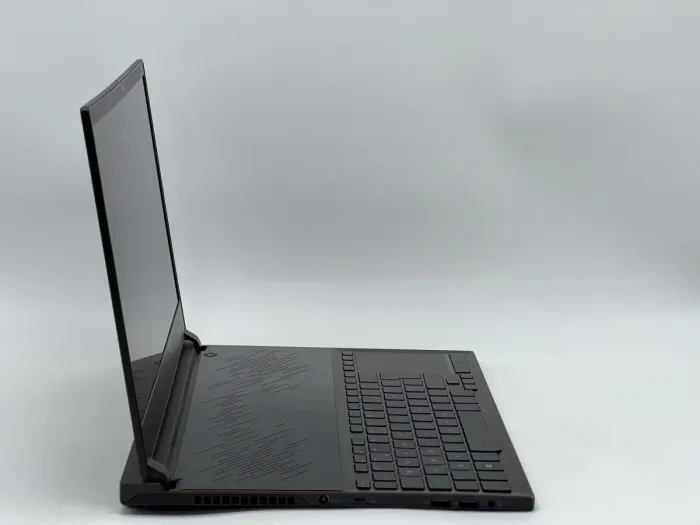 Ноутбук Asus Rog GX531GS, i7-8750H, 24 GB, 960 GB, NVIDIA GeForce GTX 1070, 1920x1080, IPS [SH2603711] БУ - зображення 2