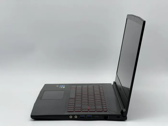 Ноутбук MSI GF63 Thin 11SC, i5-11400H, 16 GB, 480 GB, NVIDIA GeForce GTX 1650 Max - Q Design, 1920x1080, IPS [NS25031808] БУ - зображення 3