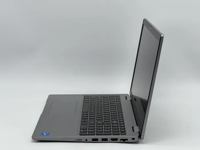 Ноутбук Dell Precision 3560, i5-1145G7, 16 GB, 240 GB, Intel Iris Xe Graphics, 1920x1080, IPS [SH26051098] БУ - зображення 3
