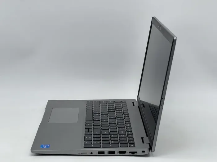 Ноутбук Dell Latitude 5520, i5-1145G7, 16 GB, 240 GB, Intel Iris Xe Graphics, 1920x1080, IPS [SH2608846] БУ - изображение 3