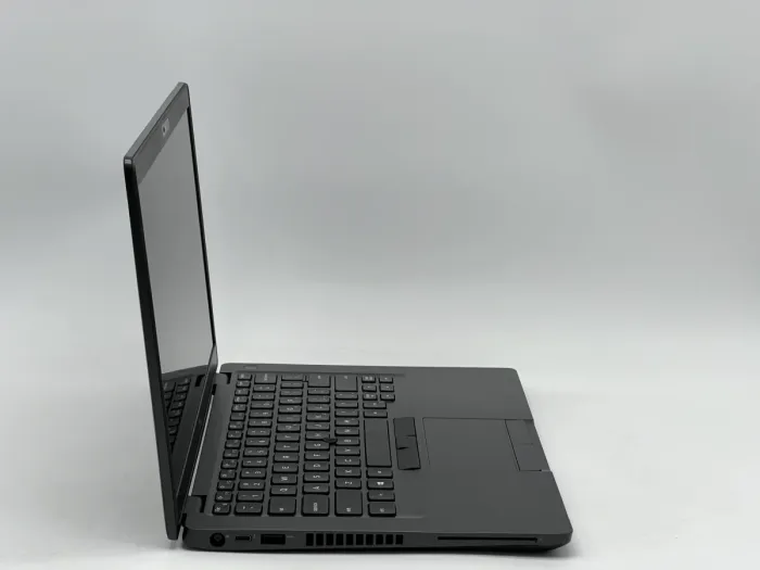 Ноутбук Dell Latitude 5400, i5-8365U, 16 GB, 240 GB, Intel UHD Graphics 620, 1920x1080, IPS [SH2606958] БУ - зображення 2