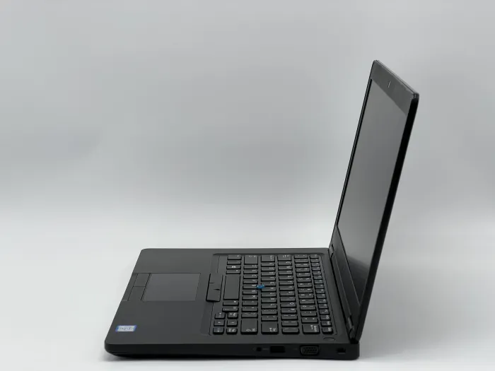 Ноутбук Dell Latitude 5490, i5-8350U, 8 GB, 240 GB, Intel UHD Graphics 620, 1366x768, TN [SH2604054] БУ - зображення 3