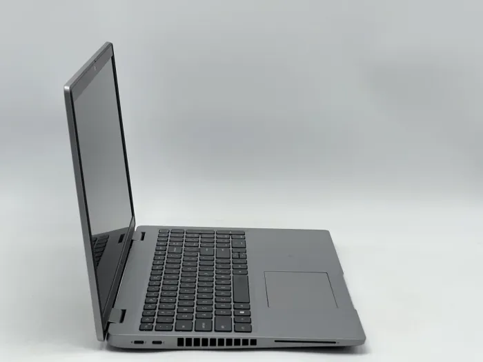 Ноутбук Dell Latitude 5520, i5-1145G7, 16 GB, 240 GB, Intel Iris Xe Graphics, 1920x1080, IPS [SH2607717] БУ - зображення 2