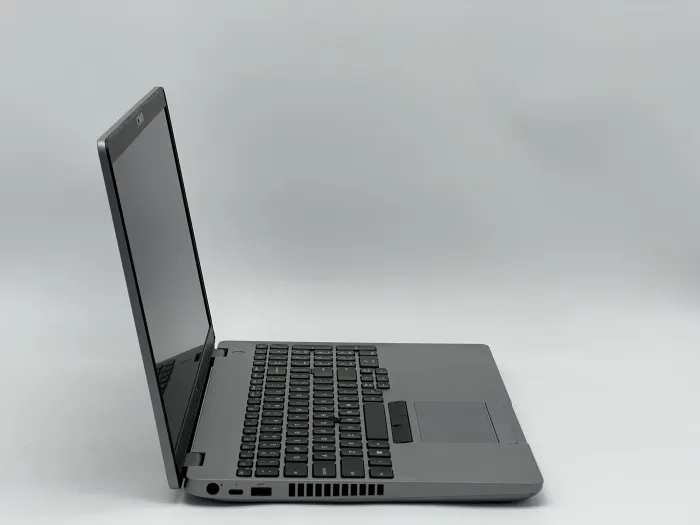 Ноутбук Dell Latitude 5511, i7-10850H, 8 GB, 240 GB, Intel UHD Graphics, 1920x1080, IPS [SH2603692] БУ - зображення 2