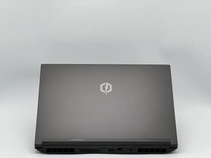 Ноутбук CyberPowerPC Tracer V Edge I15E, i7-11800H, 32 GB, 960 GB, NVIDIA GeForce RTX 3080, 2560x1440, IPS [SH2602076] БУ - зображення 5