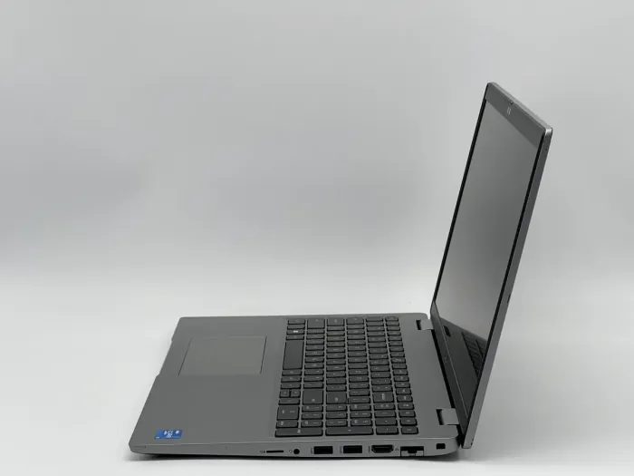 Ноутбук Dell Latitude 5520, i5-1145G7, 16 GB, 240 GB, Intel Iris Xe Graphics, 1920x1080, IPS [SH2604162] БУ - изображение 3