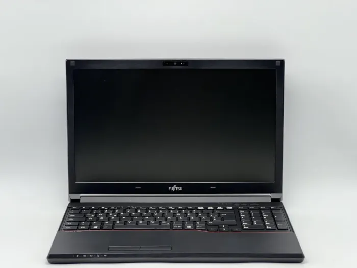 Ноутбук Fujitsu LifeBook E556, i5-6200U, 8 GB, 120 GB, Intel HD Graphics 520, 1366x768, TN [DV2608227] БУ - изображение 1