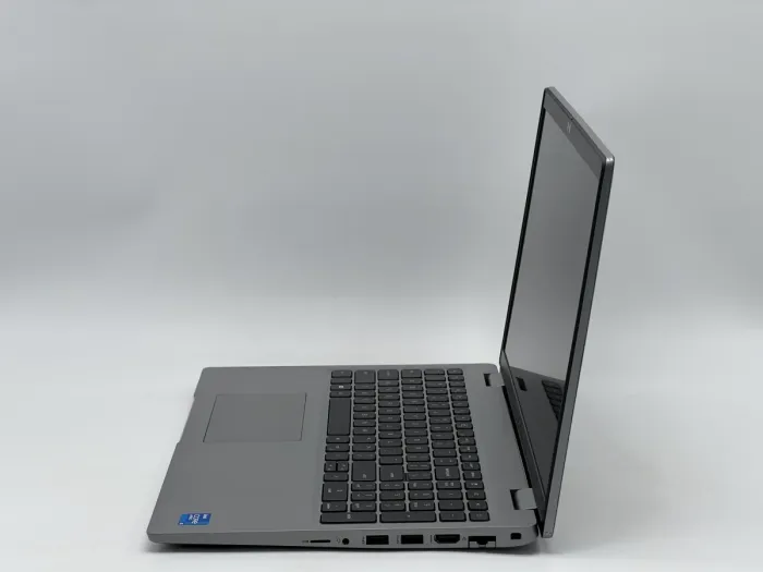 Ноутбук Dell Latitude 5520, i5-1145G7, 16 GB, 240 GB, Intel Iris Xe Graphics, 1920x1080, IPS [SH2605019] БУ - зображення 3
