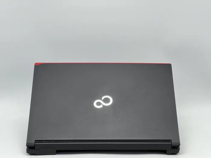 Ноутбук Fujitsu LifeBook E556, i5-6300U, 8 GB, 120 GB, Intel HD Graphics 520, 1366x768, TN [DV2608225] БУ - зображення 4