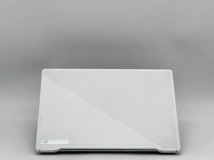 Ноутбук Asus ROG Zephyrus GA401IV-BR9N6, AMD Ryzen 9 4900HS, 16 GB, 480 GB, NVIDIA GeForce RTX 2060 Max - Q Design, 1920x1080, IPS [SH2507854] БУ - зображення 4
