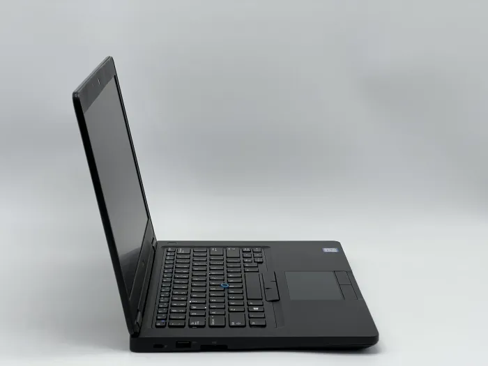 Ноутбук Dell Latitude 5490, i5-8350U, 8 GB, 240 GB, Intel UHD Graphics 620, 1366x768, TN [SH2604054] БУ - зображення 2