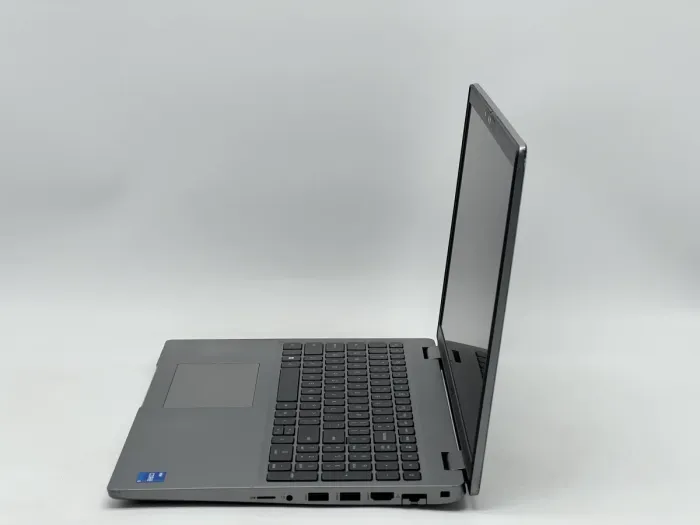Ноутбук Dell Latitude 5520, i5-1145G7, 16 GB, 240 GB, Intel Iris Xe Graphics, 1920x1080, IPS [SH2609443] БУ - изображение 3