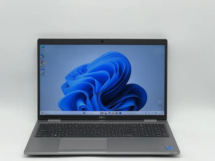 Ноутбук Dell Latitude 5520, i5-1145G7, 16 GB, 240 GB, Intel Iris Xe Graphics, 1920x1080, IPS [SH2605211] БУ - зображення 1