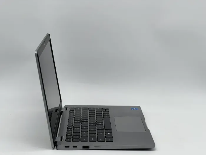 Ноутбук Dell Latitude 5320, i5-1145G7, 16 GB, 240 GB, Intel Iris Xe, 1920x1080, IPS [SH2605015] БУ - зображення 2