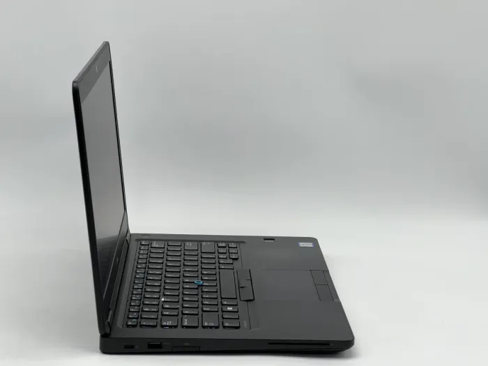 Ноутбук Dell Latitude 5480, i5-6300U, 8 GB, 240 GB, Intel HD Graphics 520, 1920x1080, IPS [SH26061016] БУ - изображение 2