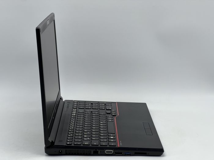 Ноутбук Fujitsu LifeBook E556, i5-6200U, 8 GB, 120 GB, Intel HD Graphics 520, 1366x768, TN [DV2608227] БУ - изображение 2