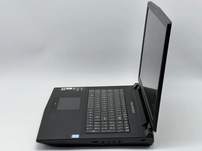 Ноутбук Sager X95 P770DM, i7-6700K, 16 GB, 120 GB, NVIDIA GeForce GTX 980M, 1000 GB, 1920x1080, IPS [SH26041031] БУ - зображення 3