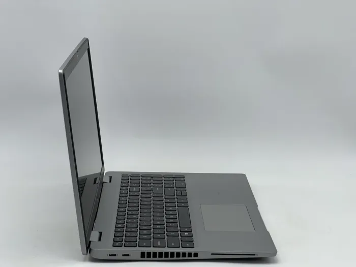 Ноутбук Dell Latitude 5520, i5-1145G7, 16 GB, 240 GB, Intel Iris Xe Graphics, 1920x1080, IPS [SH2609078] БУ - зображення 2