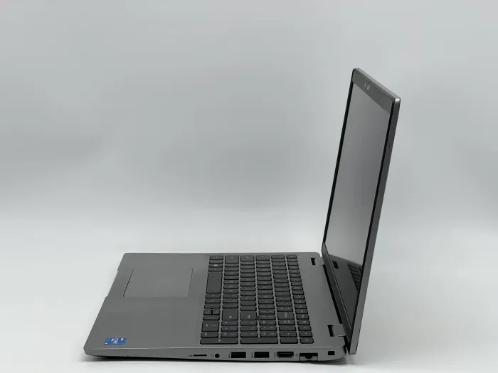 Ноутбук Dell Latitude 5520, i5-1145G7, 16 GB, 240 GB, Intel Iris Xe Graphics, 1920x1080, IPS [SH2605316] БУ - зображення 3
