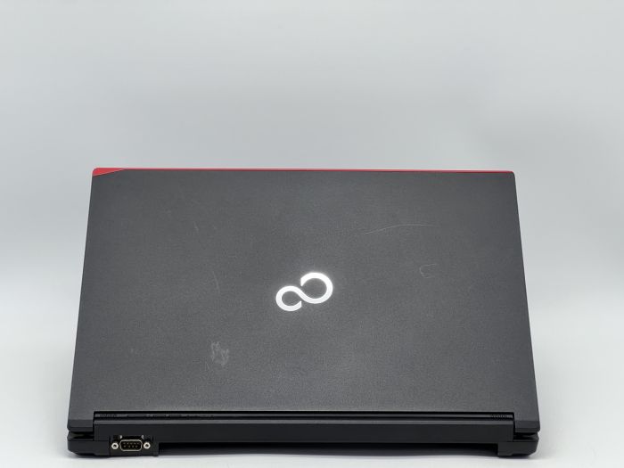 Ноутбук Fujitsu LifeBook E556, i5-6200U, 8 GB, 120 GB, Intel HD Graphics 520, 1366x768, TN [DV2608227] БУ - изображение 4
