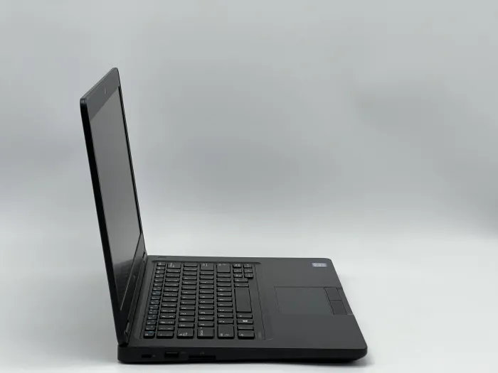 Ноутбук Dell Latitude 5480, i5-7300HQ, 8 GB, 240 GB, Intel HD Graphics 630, 1366x768, TN [SH2604673] БУ - зображення 2
